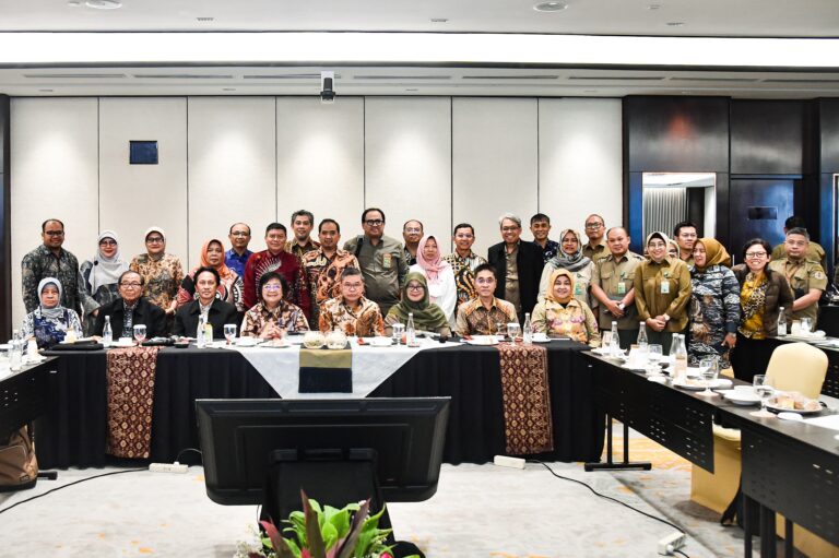 Menteri LHK Gelar Diskusi dengan Para Guru Besar Fahutan UGM, Formulasikan Reorientasi Pembangunan Kehutanan