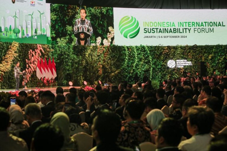 Jokowi Banggakan Hutan Mangrove pada Forum ISF 2024, Serukan Kolaborasi Hadapi Perubahan Iklim