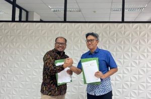 Tanam Gamal, Paiton Energy-Fahutan UGM Kerja Sama Kembangkan Hutan Energi di Perhutanan Sosial