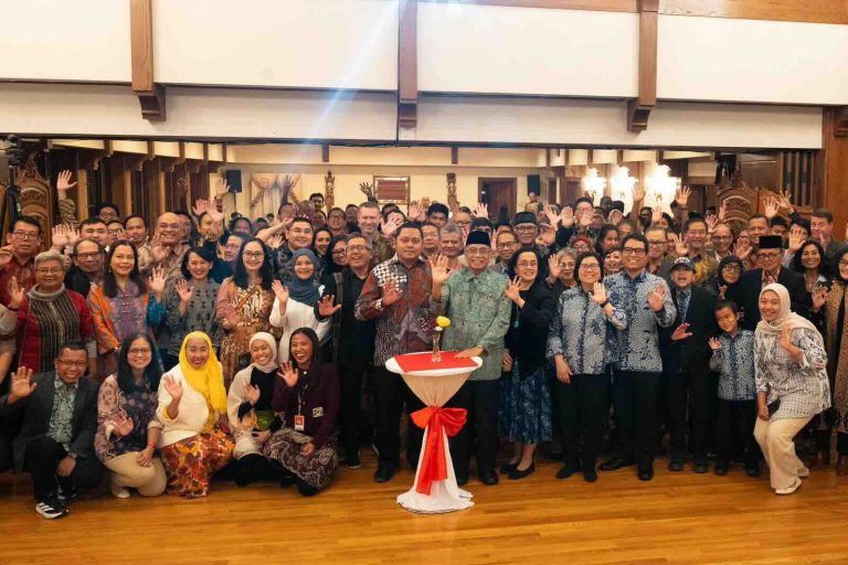 Suasana Hangat Dalam Acara Perkenalan Duta Besar dan Wakil Kepala Perwakilan RI di Washington, D.C. Bersama Diaspora Indonesia