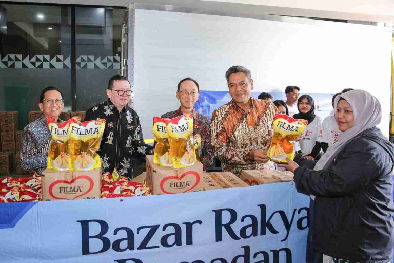 Dukung Bazaar Lebaran Kemenperin, APP Group Donasikan 1.000 Mushaf Alquran