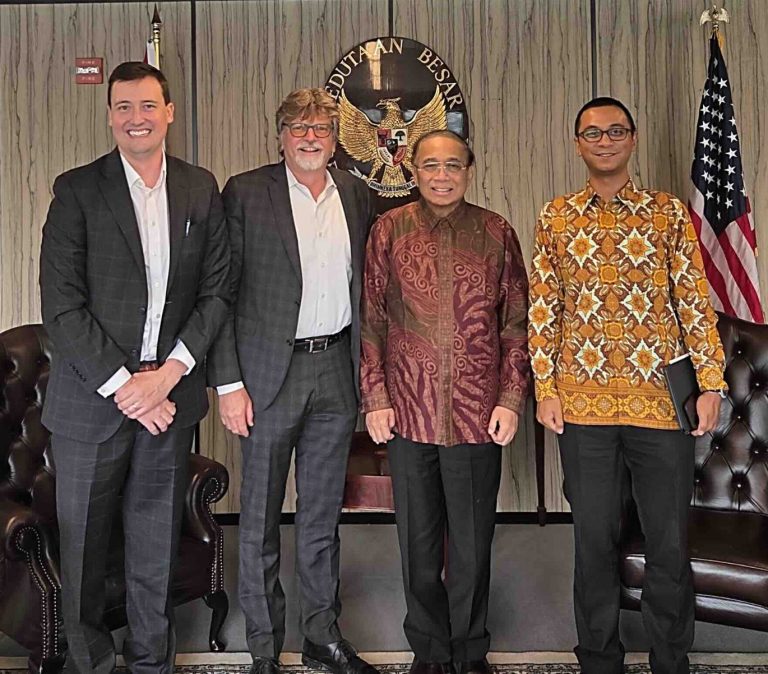 Diplomasi Kemanusiaan Indonesia Di Gaza: Dari Airdrop Hingga Tim Medis