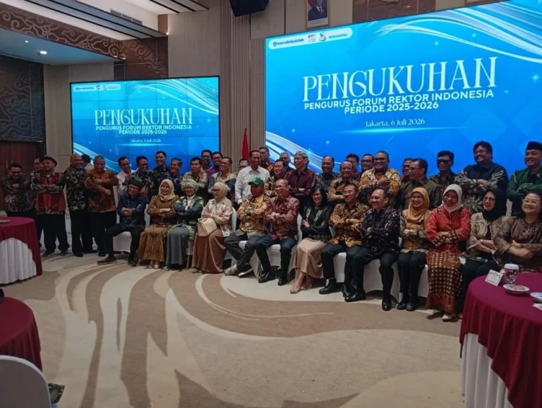 Rektor ULM Pimpin Pokja Ekonomi Forum Rektor Indonesia, Siap Kawal Rekomendasi Kebijakan Nasional