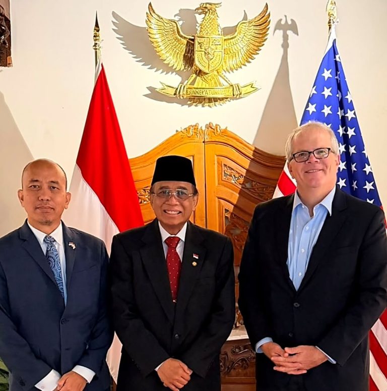 Ketika Raksasa AI Dunia Menaruh Perhatian Pada Indonesia