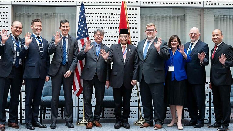 AI dan Perdagangan Digital: Kemitraan Strategis Baru Indonesia–Amerika Serikat